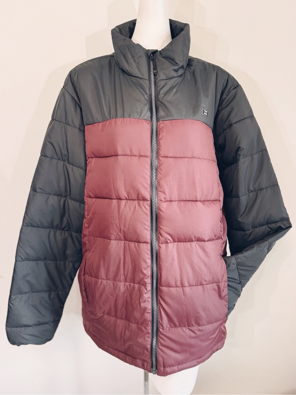 Billabong All Day Puff Jacket NWT XL Port Burgundy & Black Packable Puffer